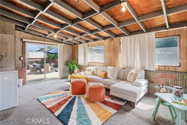 2708 183rd Street, Redondo Beach, California 90278, 3 Bedrooms Bedrooms, ,1 BathroomBathrooms,Residential,For Sale,183rd,SB25233355