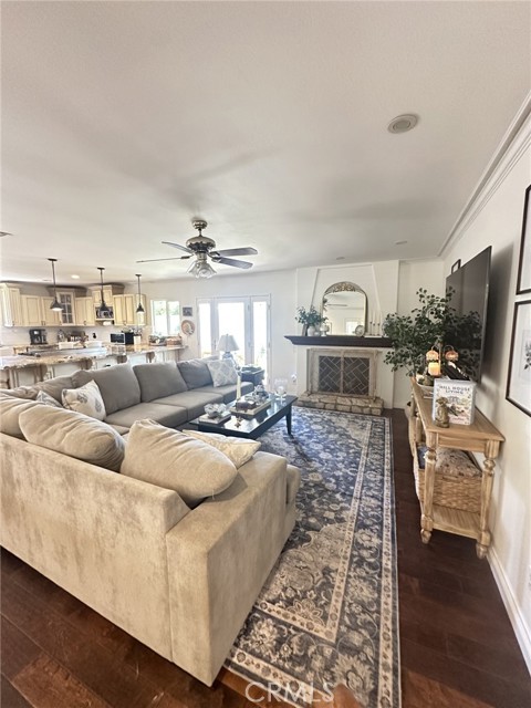 3093 Rollings Avenue, Thousand Oaks CA: https://media.crmls.org/medias/2f35e3e5-117c-4aa1-82dd-9ae425b06ab8.jpg