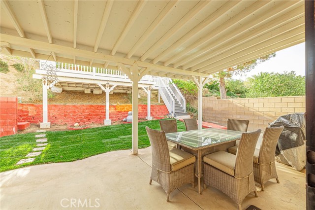 38343 Bonino Drive, Palmdale CA: https://media.crmls.org/medias/2f368368-5fae-471f-bcce-1b64c2f01943.jpg