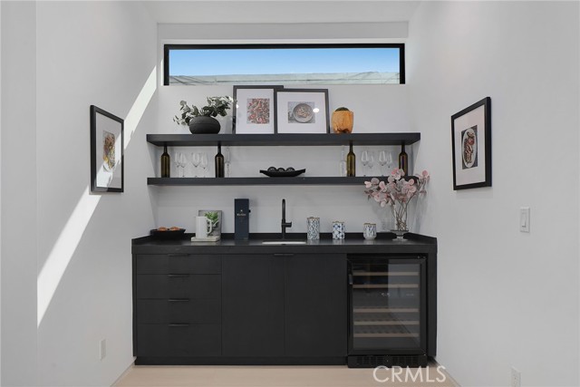 3011 Ocean Front Walk, Venice CA: https://media.crmls.org/medias/2f395854-e0bd-4d27-9341-8186b86a6503.jpg