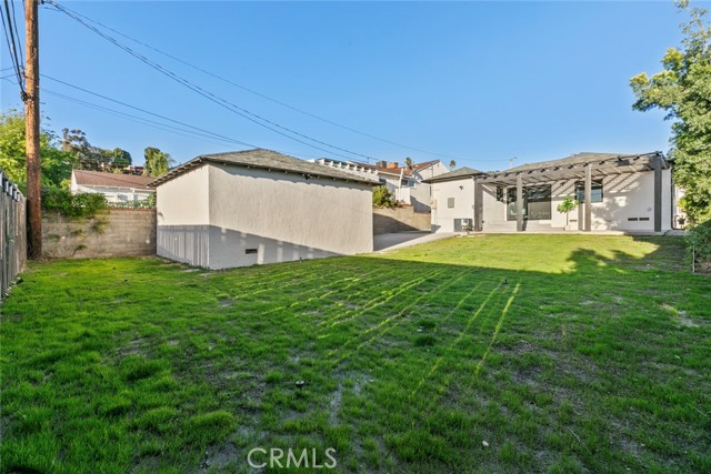 Detail Gallery Image 40 of 47 For 3141 N Frederic, Burbank,  CA 91504 - 3 Beds | 2 Baths