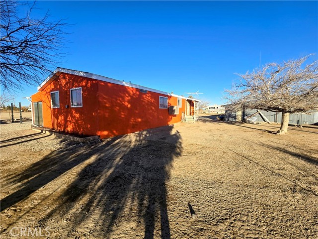 Detail Gallery Image 9 of 18 For 10144 Fetters St, Mojave,  CA 93501 - 3 Beds | 2 Baths