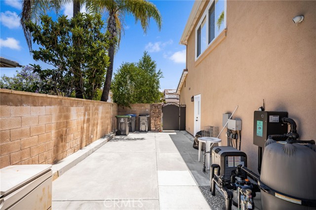 2965 Bluegrass Lane, Fullerton CA: https://media.crmls.org/medias/2f3ab758-60a3-4230-8af3-009dc6528d50.jpg
