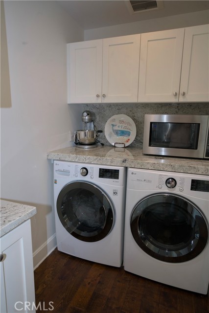 Detail Gallery Image 28 of 69 For 1736 Bayport Way, Newport Beach,  CA 92660 - 4 Beds | 3/1 Baths