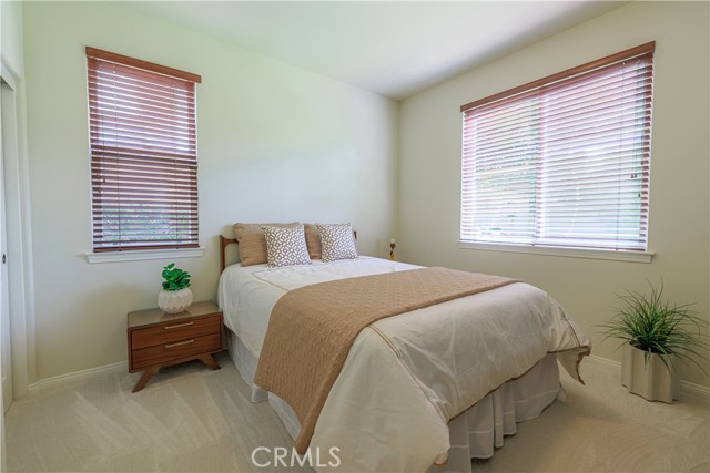 22 Modesto, Irvine CA: https://media.crmls.org/medias/2f3e3e0e-ea3f-42c7-a137-4bfe0f1b16a4.jpg