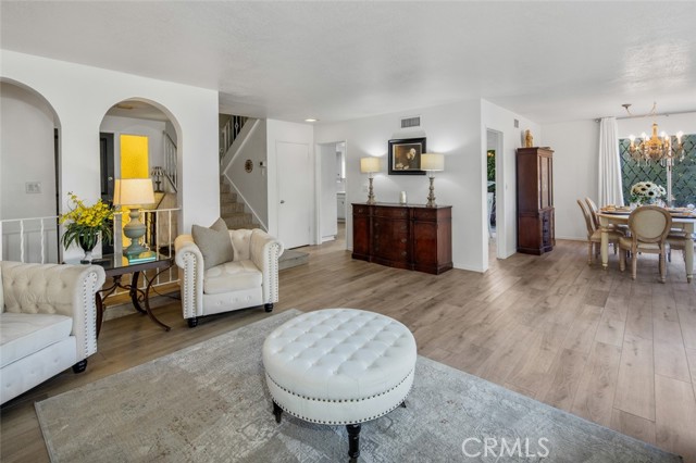 15232 Lille Circle, Irvine CA: https://media.crmls.org/medias/2f3f258f-2897-4932-b3b2-b597276c331a.jpg