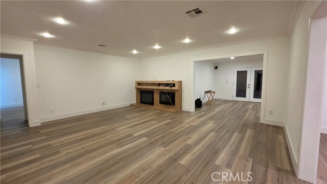 Detail Gallery Image 10 of 58 For 18224 Chatsworth, Porter Ranch,  CA 91326 - 5 Beds | 3 Baths