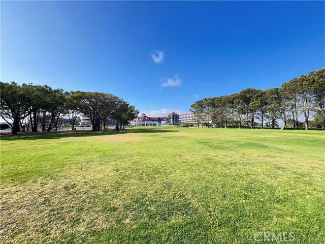 25081 La Cresta Drive, Dana Point CA: https://media.crmls.org/medias/2f3fb6c4-3620-49f2-80df-b160ad1655e9.jpg