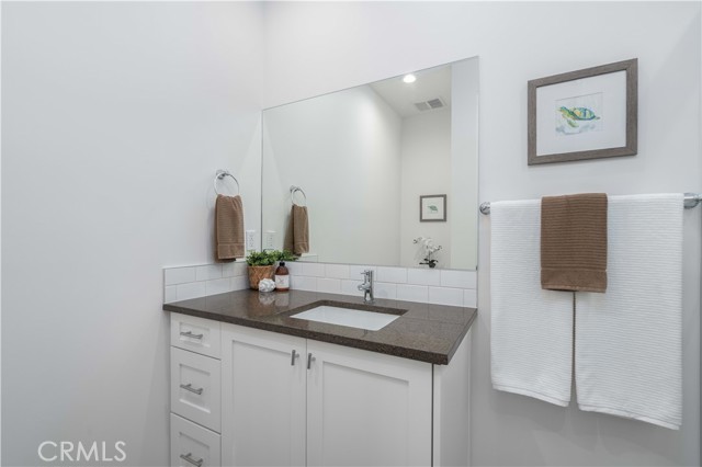 Detail Gallery Image 32 of 40 For 21915 Dolores Street, Carson,  CA 90745 - 3 Beds | 2/1 Baths