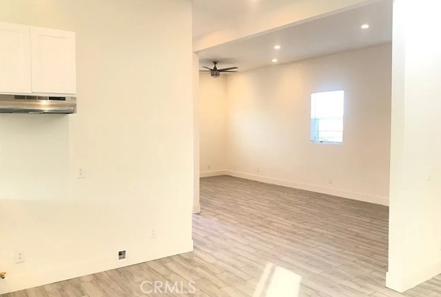 Image 11 of 28 For 8317 Whittier