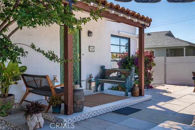 Detail Gallery Image 8 of 48 For 5512 Willowcrest, North Hollywood,  CA 91601 - 3 Beds | 2 Baths