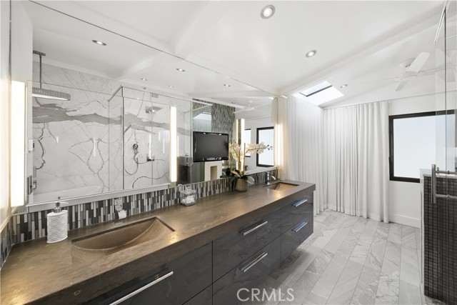 Detail Gallery Image 35 of 57 For 2101 Shoreline, Pismo Beach,  CA 93449 - 3 Beds | 2 Baths