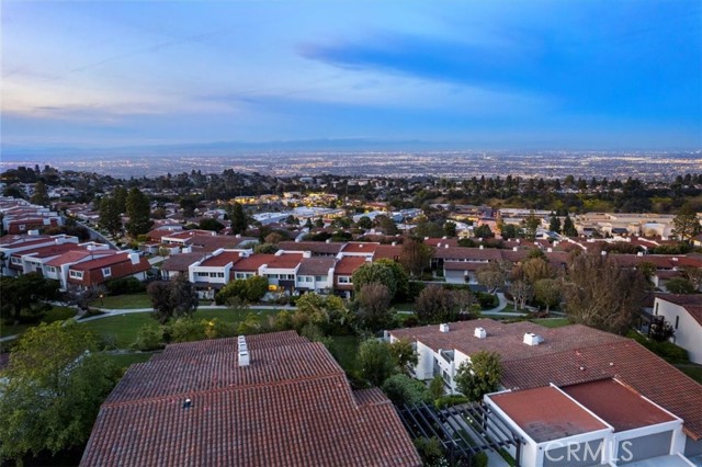 47 Sycamore Lane, Rolling Hills Estates, California 90274, 2 Bedrooms Bedrooms, ,2 BathroomsBathrooms,Residential,Sold,Sycamore,SB23073393