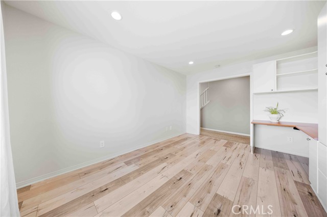 11 Asbury, Irvine CA: https://media.crmls.org/medias/2f443ff5-3213-4cb0-88af-8cd8575515ec.jpg