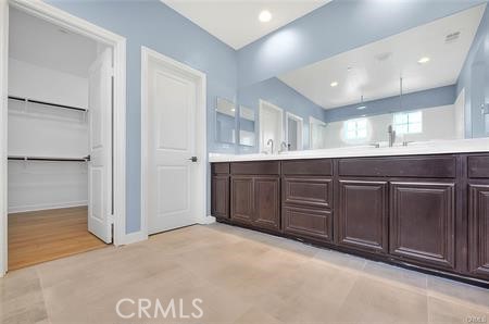 https://media.crmls.org/medias/2f44412b-79d7-4d64-a4cb-7f7796ac0d00.jpg?preset=X-Large