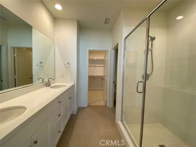 143 Frame, Irvine CA: https://media.crmls.org/medias/2f446e97-35ba-41e7-88f2-3d9272289209.jpg