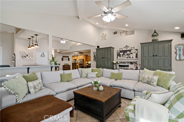 8967 Citation Court, Rancho Cucamonga CA: https://media.crmls.org/medias/2f44712e-645f-4d3a-a1f5-d238b0cb1a25.jpg