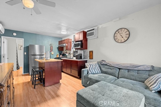 Detail Gallery Image 21 of 37 For 11661 Valverda, Riverside,  CA 92505 - – Beds | – Baths