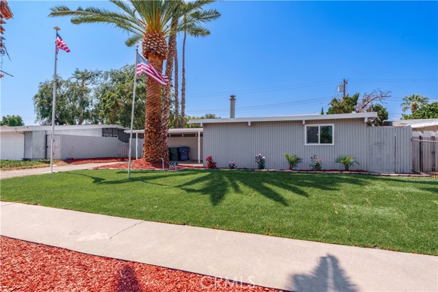 8235 Coleman Street, Riverside CA: https://media.crmls.org/medias/2f450342-6c48-4a8a-b58f-50e5c4b68a13.jpg