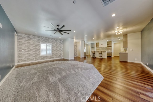 Detail Gallery Image 13 of 66 For 25904 Bear Valley, Tehachapi,  CA 93561 - 3 Beds | 2/1 Baths