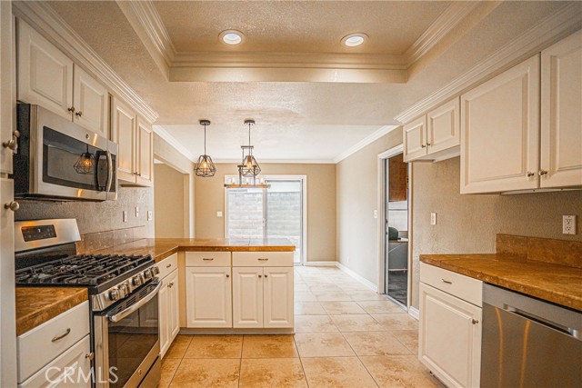 Detail Gallery Image 16 of 31 For 23492 Dune Mear Rd, Lake Forest,  CA 92630 - 4 Beds | 2 Baths