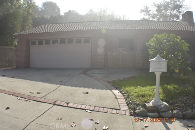 Front Image Thumbnail for CRCV25277214