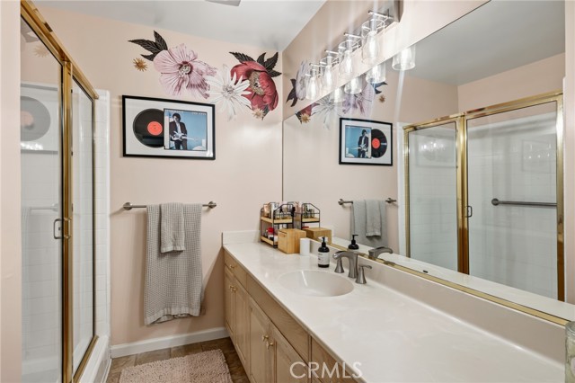 Detail Gallery Image 15 of 21 For 14141 Dickens #312,  Sherman Oaks,  CA 91423 - 2 Beds | 2 Baths