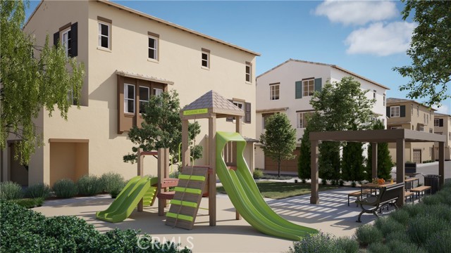 Detail Gallery Image 3 of 23 For 1950 W Sycamore Dr, Compton,  CA 90220 - 3 Beds | 3/1 Baths