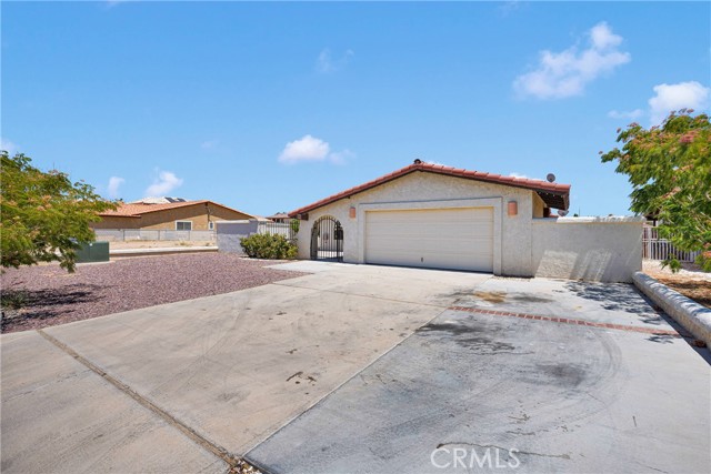 Detail Gallery Image 4 of 32 For 26453 Buccaneer Ln, Helendale,  CA 92342 - 2 Beds | 2 Baths