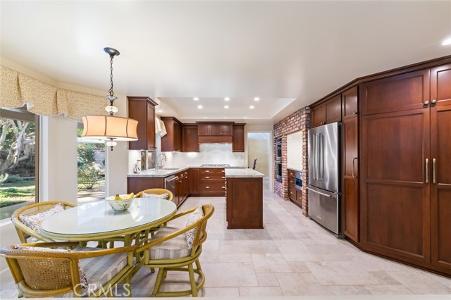 Detail Gallery Image 5 of 35 For 11422 Ridgegate, Whittier,  CA 90601 - 4 Beds | 3 Baths