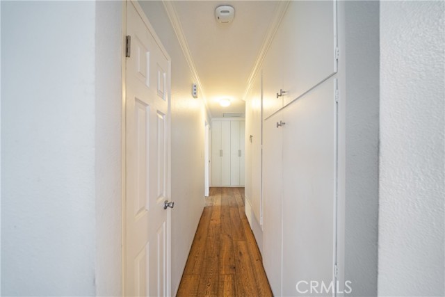 Detail Gallery Image 12 of 24 For 9611 Albacore Dr, Huntington Beach,  CA 92646 - 4 Beds | 2 Baths