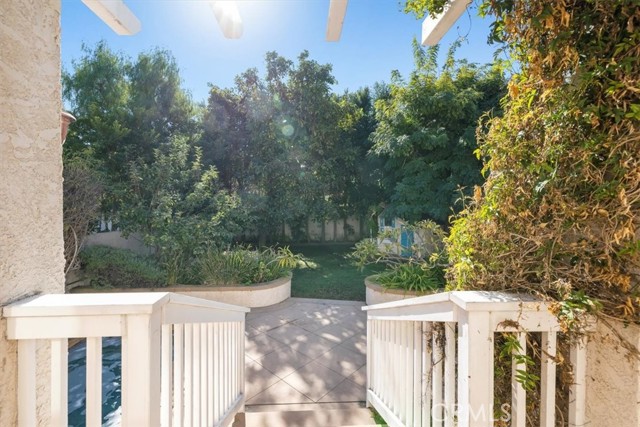2320 Ralston Lane, Redondo Beach, California 90278, 4 Bedrooms Bedrooms, ,3 BathroomsBathrooms,Residential,Sold,Ralston,SB22238728