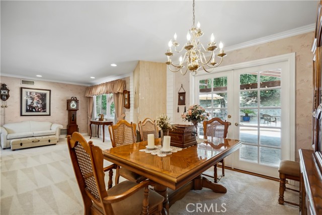 Detail Gallery Image 14 of 52 For 11300 Dulcet Ave, Porter Ranch,  CA 91326 - 5 Beds | 3 Baths