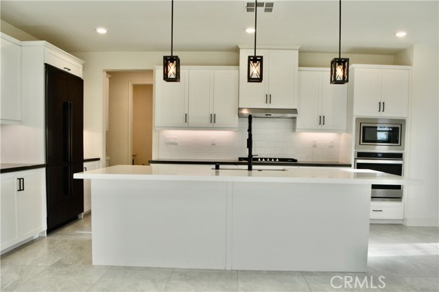 Detail Gallery Image 14 of 42 For 12358 Primrose, Whittier,  CA 90602 - 4 Beds | 3 Baths