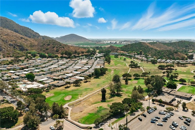 6050 Via Montanez, Camarillo CA: https://media.crmls.org/medias/2f4bb7d4-3ec4-45fc-a959-34f40ca43819.jpg