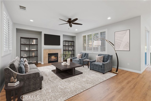 27446 Acacia Drive, Valencia CA: https://media.crmls.org/medias/2f4d9b57-3f69-4bb8-b323-4f4ff9e6c9b6.jpg