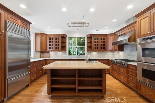 Detail Gallery Image 2 of 24 For 500 3rd, Manhattan Beach,  CA 90266 - 4 Beds | 5/2 Baths