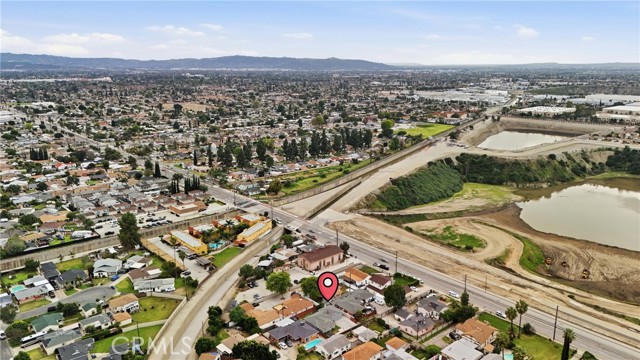 Image 30 of 35 For 4850 Vincent