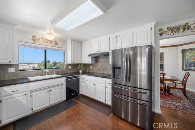 Detail Gallery Image 10 of 72 For 758 via Bandolero, Arroyo Grande,  CA 93420 - 5 Beds | 3/1 Baths