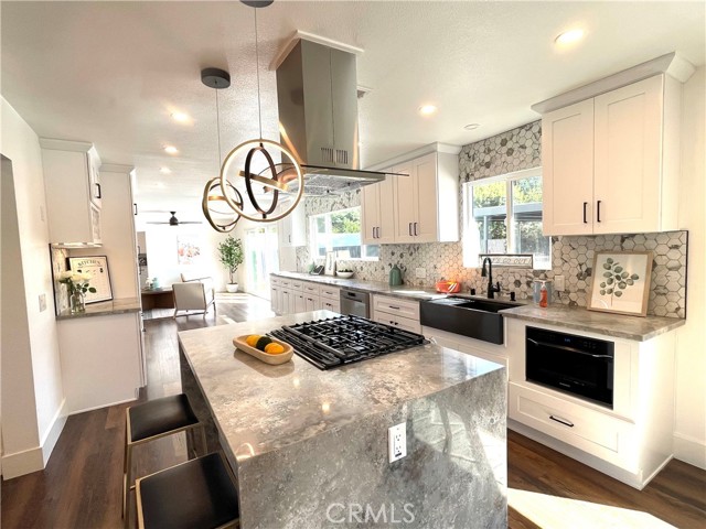 Built-In Microwave, Farmhouse Sink, Exhaust Hood