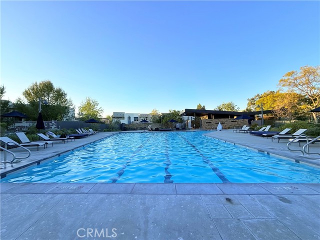 268 Novel, Irvine CA: https://media.crmls.org/medias/2f51adf4-e8d2-4faa-8451-38e57d8a93ff.jpg