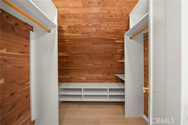 2404 N Poinsettia, Santa Ana CA: https://media.crmls.org/medias/2f528fcf-bb58-419c-a975-a8564a78c9dd.jpg