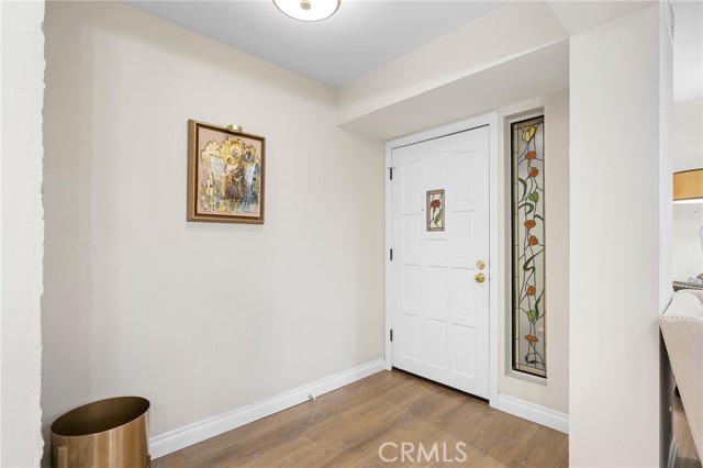 236 N Louise Street, Glendale CA: https://media.crmls.org/medias/2f53256e-f8e8-4103-a5bb-a667178438af.jpg