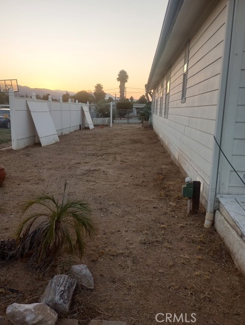 32510 Morelock Way, Wildomar CA: https://media.crmls.org/medias/2f533376-bda8-495d-8a2f-2c1d303365a1.jpg