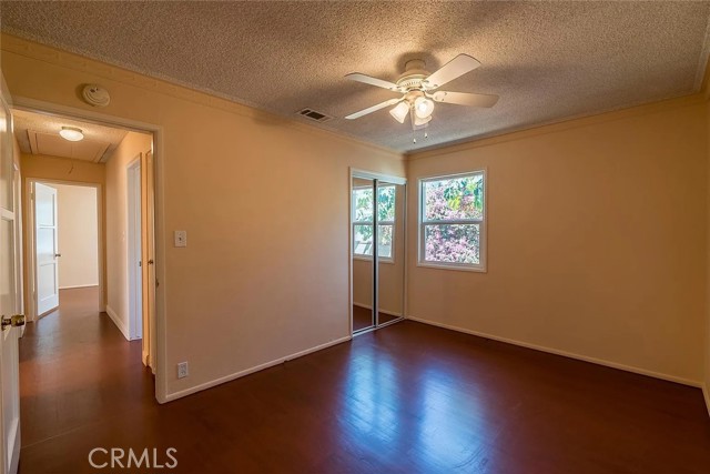 Detail Gallery Image 10 of 31 For 7702 Ben Ave, North Hollywood,  CA 91605 - 5 Beds | 2 Baths