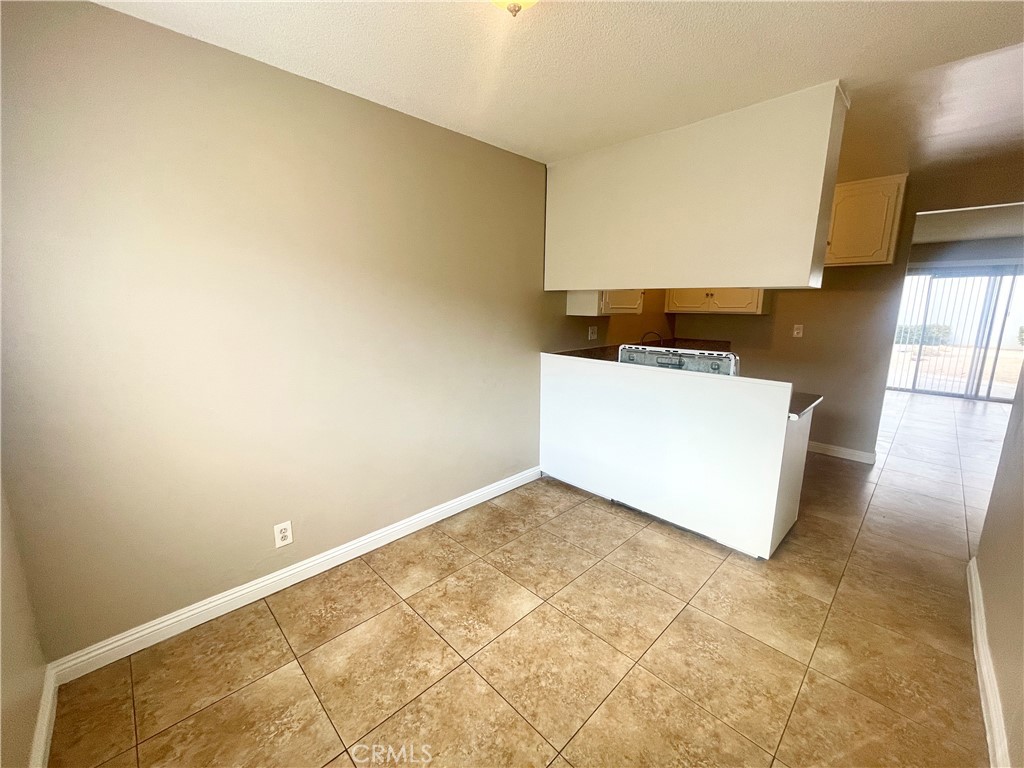 MLS #CV25168012 image #5