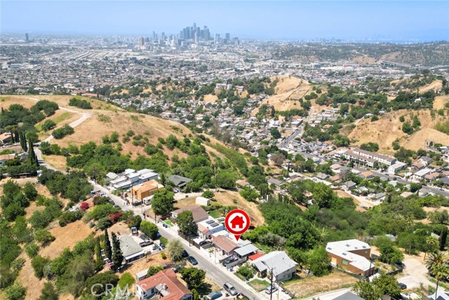 Detail Gallery Image 1 of 4 For 3117 Amethyst St, Los Angeles,  CA 90032 - 2 Beds | 1 Baths