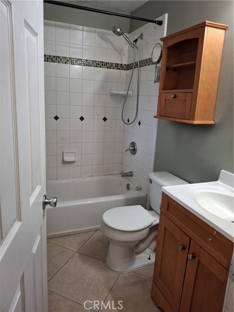 Detail Gallery Image 9 of 27 For 30902 Live Oak Dr, Running Springs,  CA 92382 - 2 Beds | 1 Baths