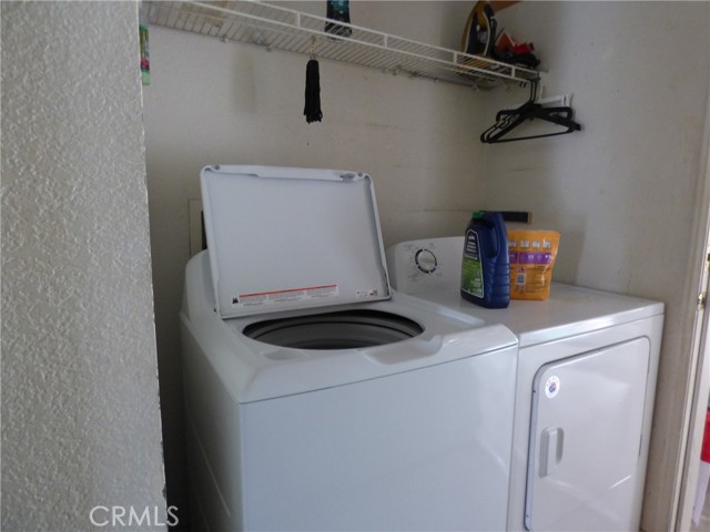 Detail Gallery Image 15 of 30 For 6279 Long Cove Dr, Fontana,  CA 92336 - 3 Beds | 2/1 Baths