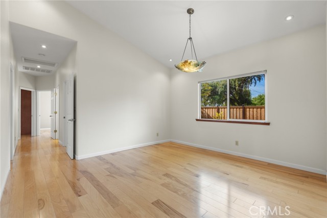Detail Gallery Image 16 of 33 For 1 Summerwood Ct, Chico,  CA 95926 - 4 Beds | 2 Baths